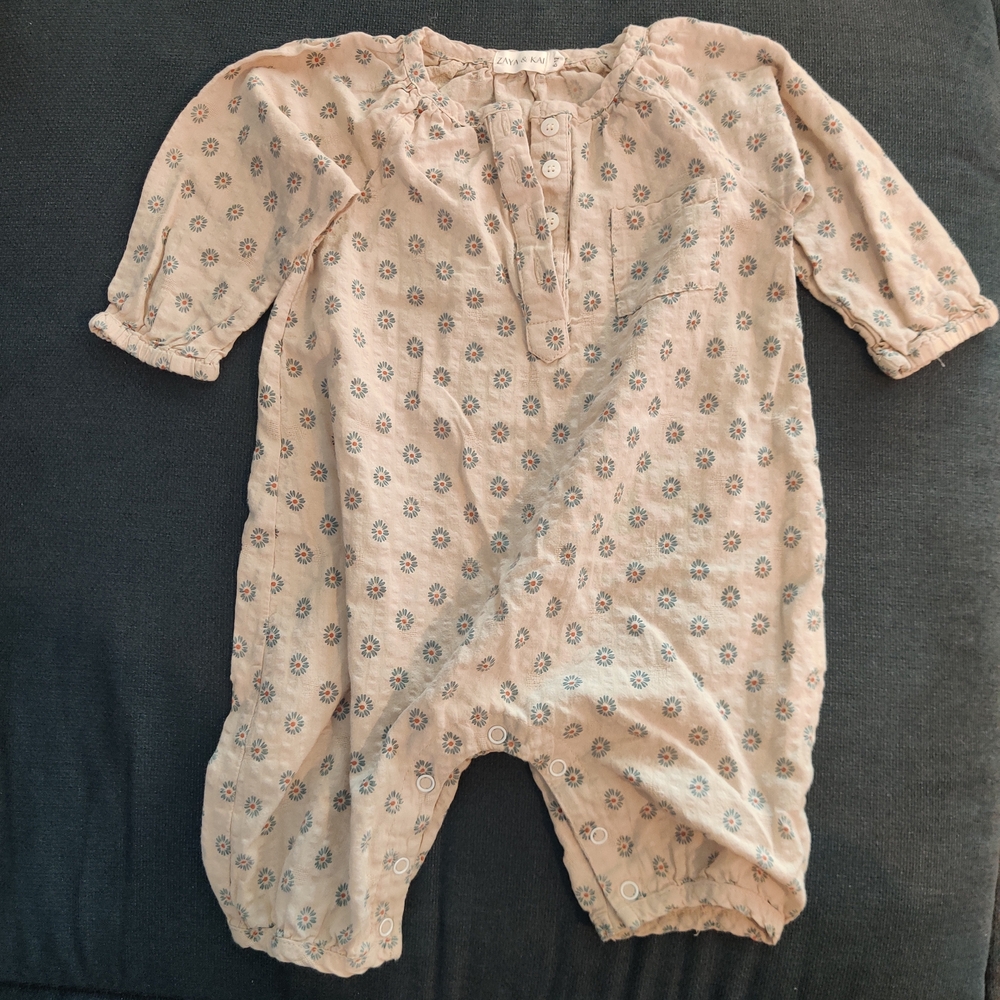 Zaya & Kai Floral Baby Bodysuit Size 6-12mo